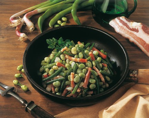 SALTEADO DE HABITAS CON BACON