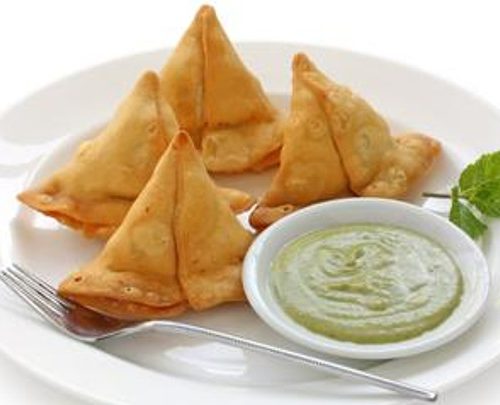 SAMOSA DE VERDURAS AL CURRY